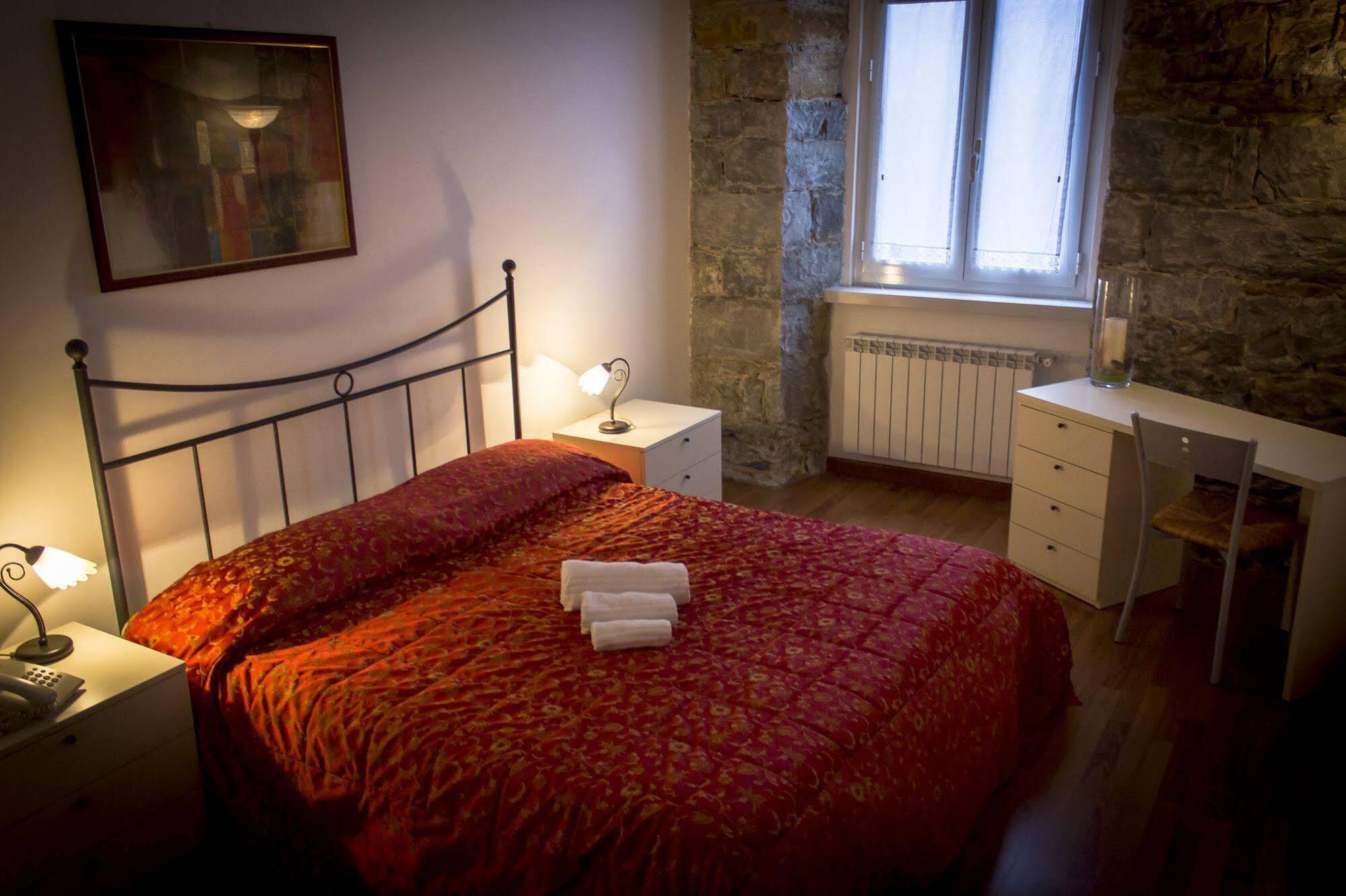 Theresia- Tailor Made Aparthotel 2*
